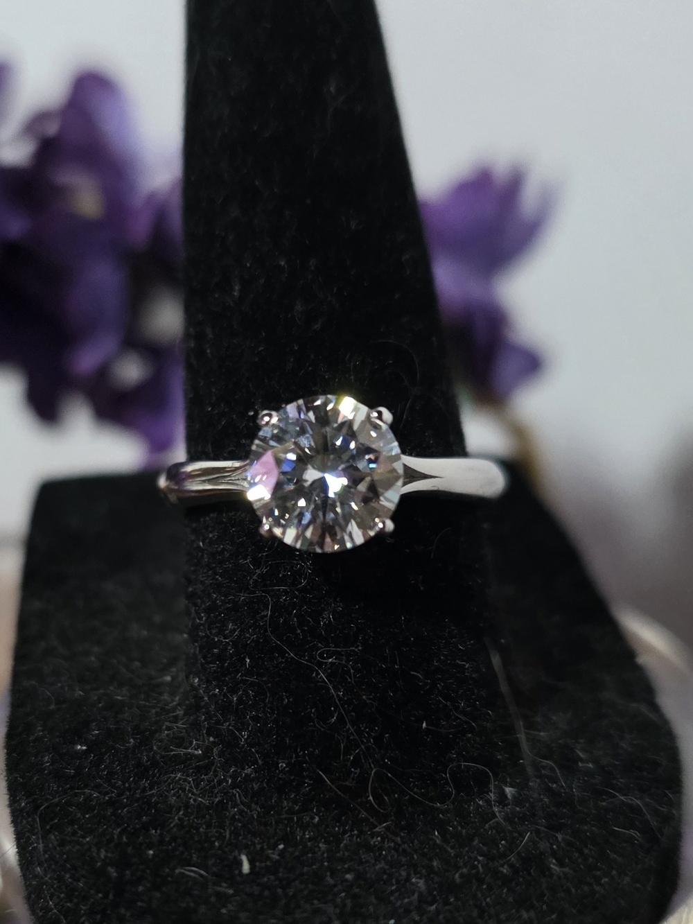 Classic Solitaire Round-Cut 1.5ctw Moissanite Ring in 925 Silver - Picture 1 of 7